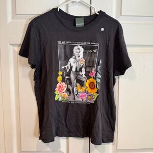 New Authentic Dolly Parton Quote Graphic Tee – Size X Large